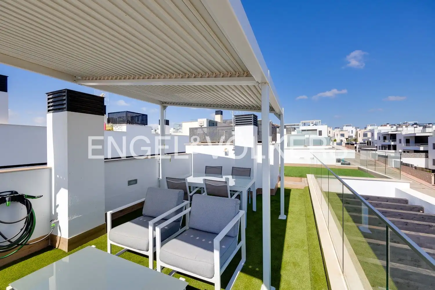 Terrassa de Casa o xalet en venda en Orihuela amb Aire condicionat, Calefacció i Jardí privat
