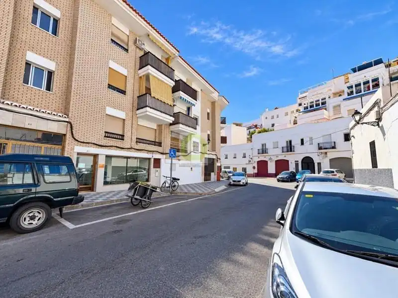 Vista exterior de Pis en venda en Salobreña