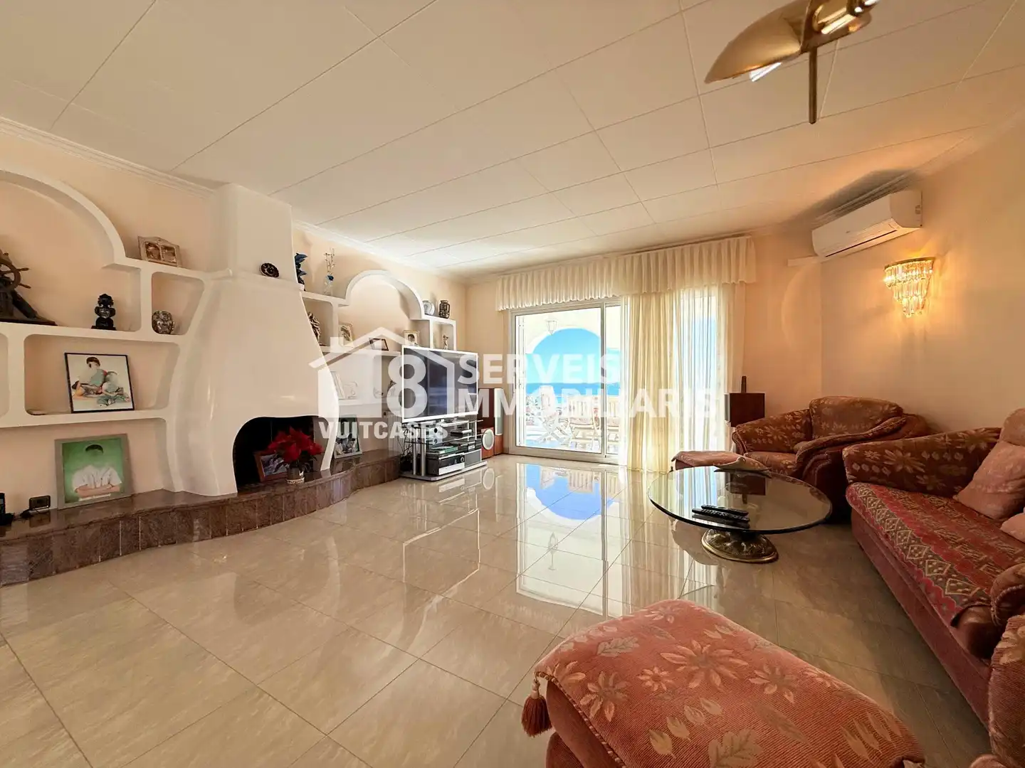 Sala de estar de Casa o chalet en venta en Arenys de Mar con Calefacción, Jardín privado y Terraza
