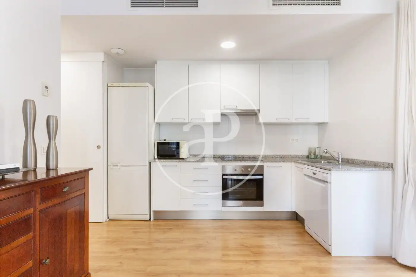 Kitchen of Flat for rent in Valencia  with Air Conditioner, Heating and Furnished