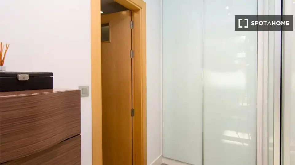 Room in Campus de la Salud