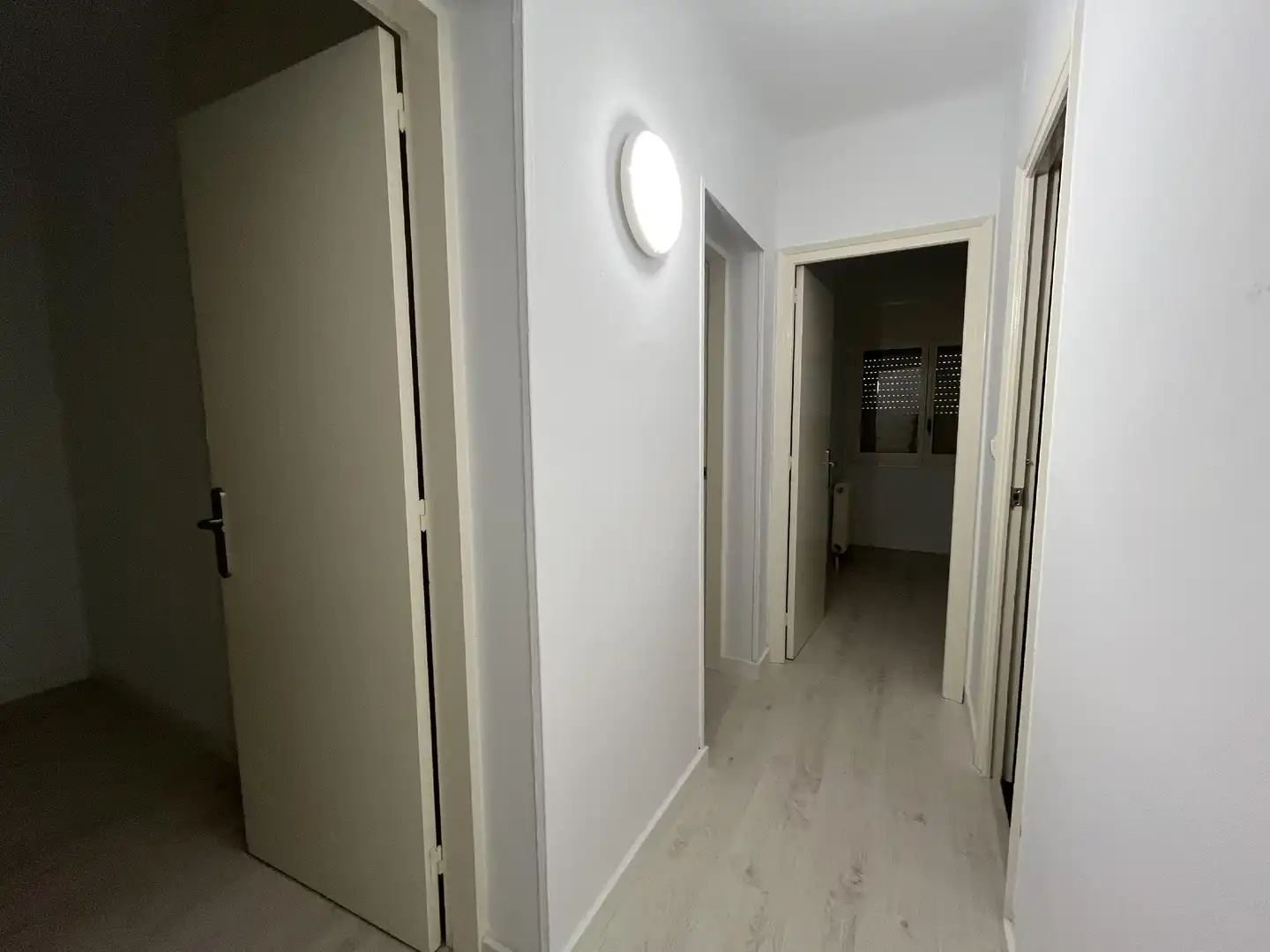 Wohnung zum Verkauf in Girona mit Heizung und Parkett