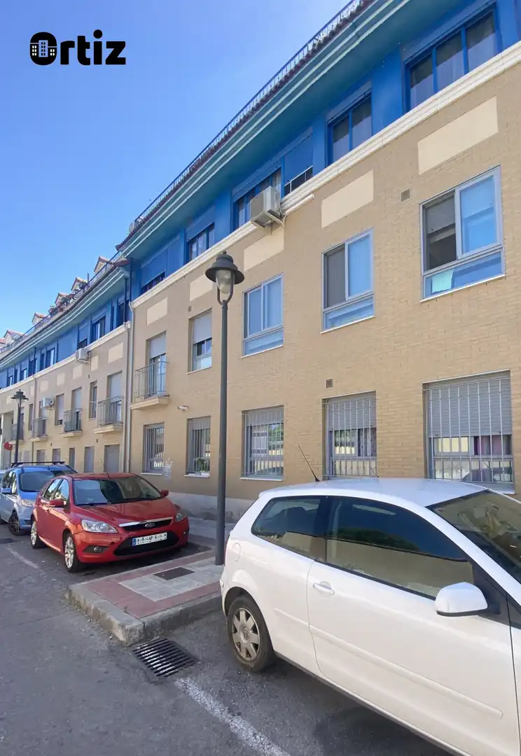 Außenansicht von Dachboden zum Verkauf in Alovera mit Heizung, Terrasse und Abstellraum