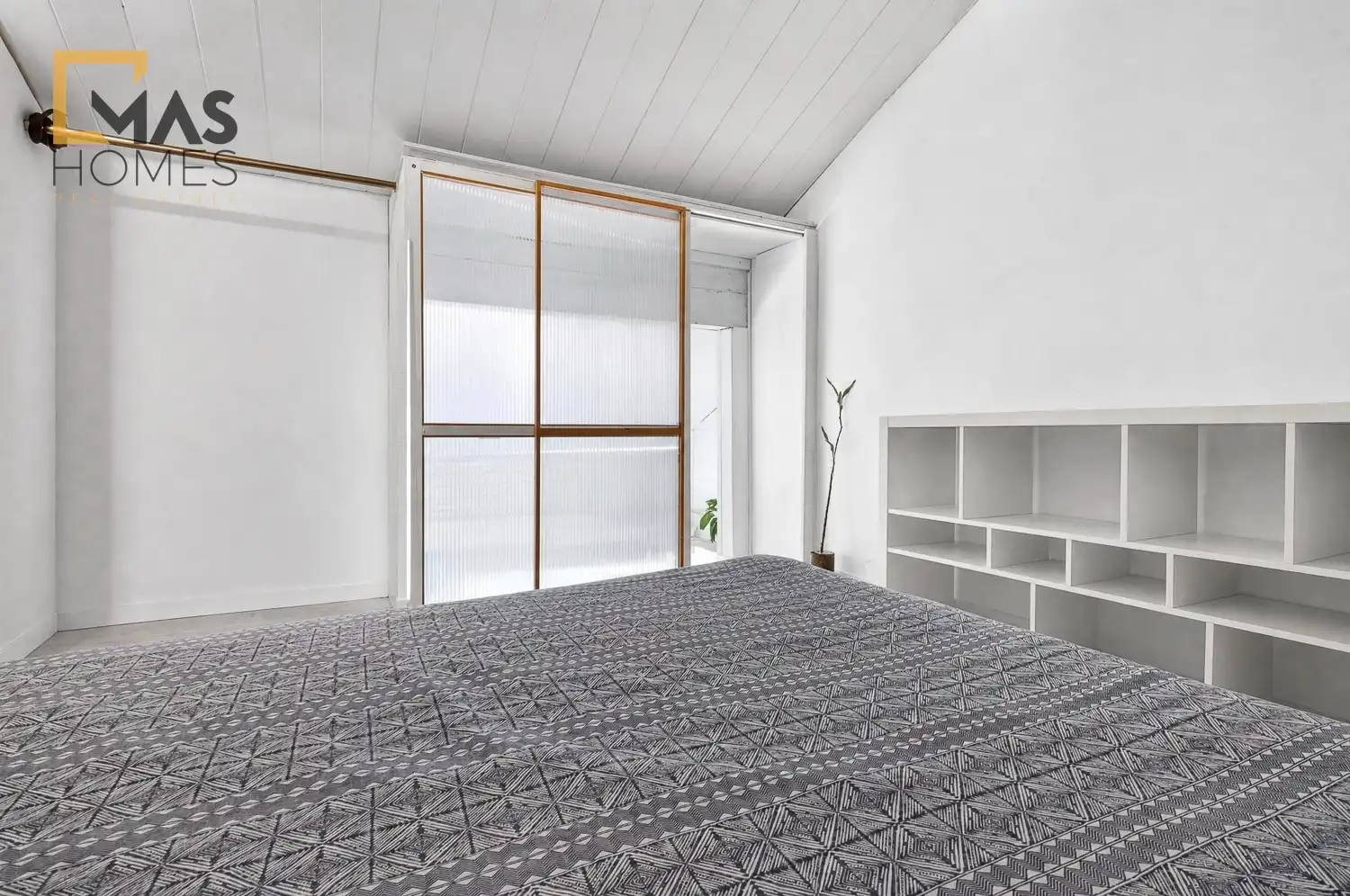 Bedroom of Attic for sale in Barcelona  with Furnished and Balcony
