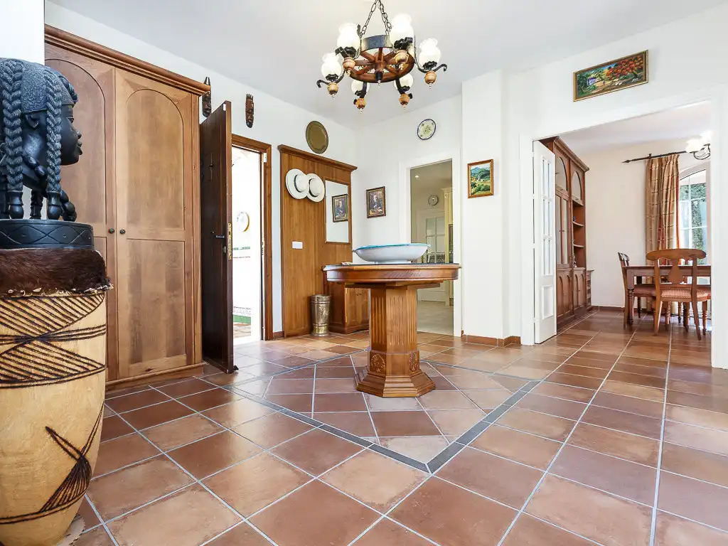 Haus mit Pool zum Verkauf in Sotogrande Costa, imagen 9