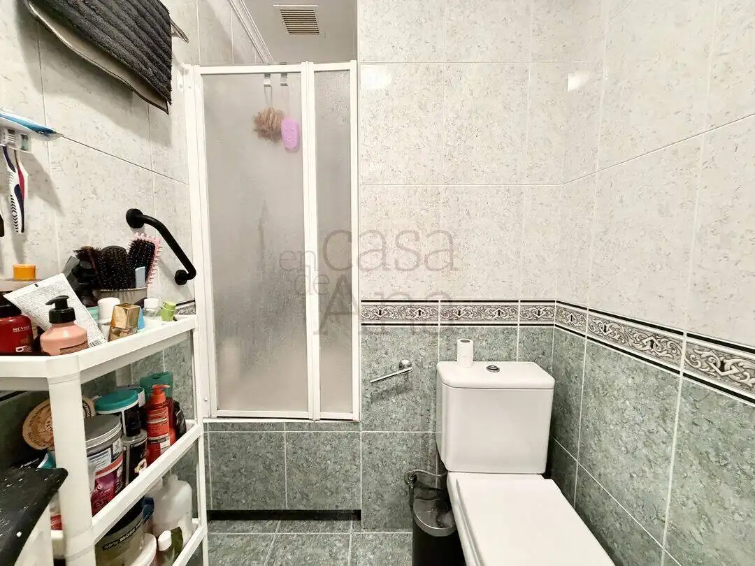 Badezimmer von Wohnung zum Verkauf in Santurtzi 