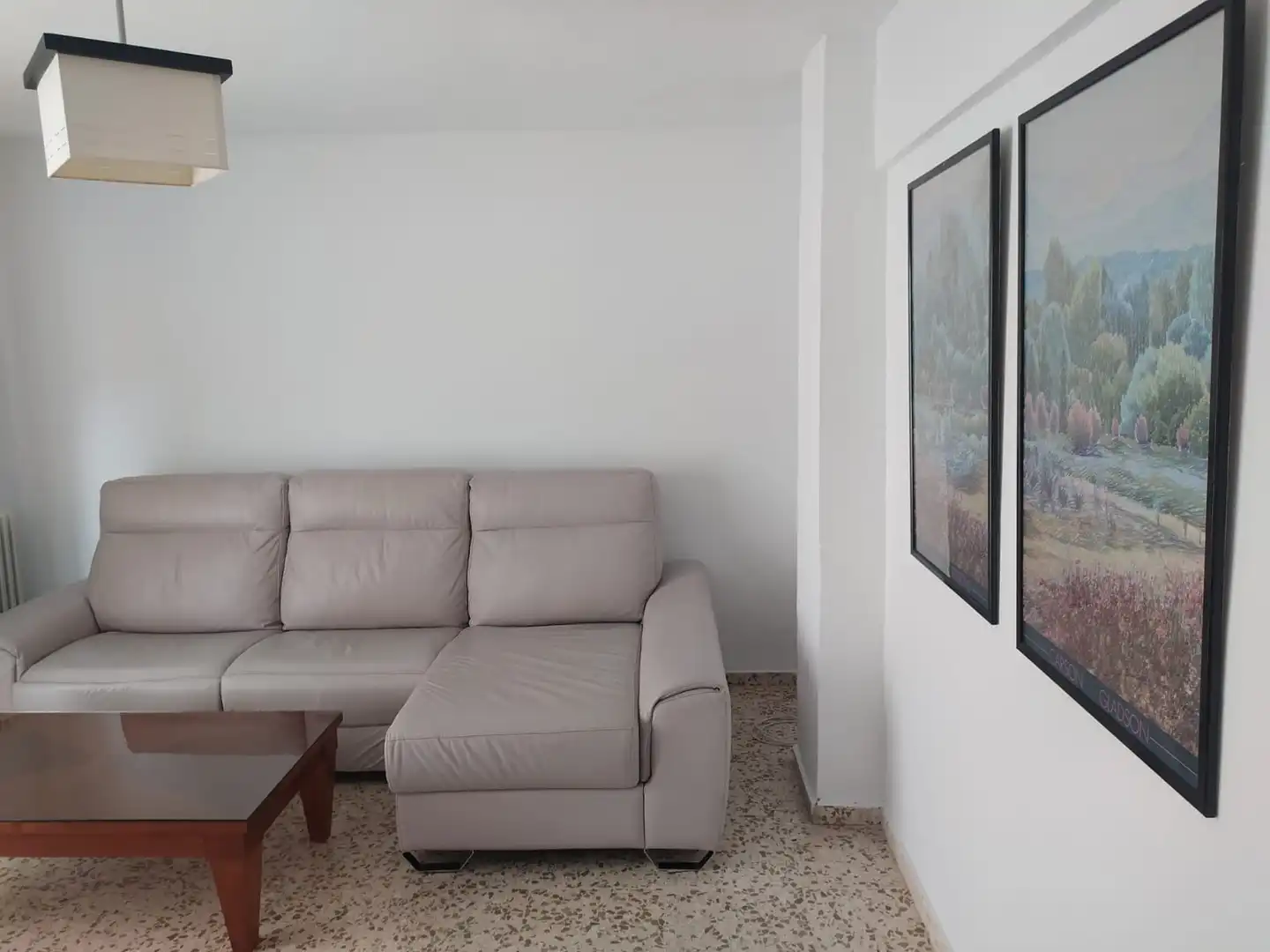 Sala de estar de Piso de alquiler en Granada con Calefacción, Amueblado y Horno