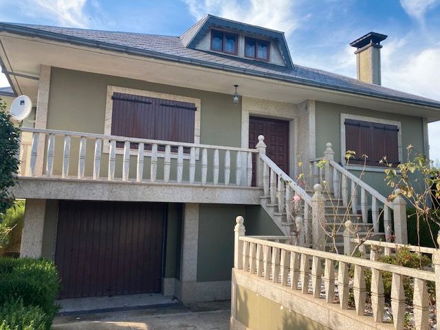 Exterior view of House or chalet for sale in Cerceda  with Heating, Private garden and Terrace