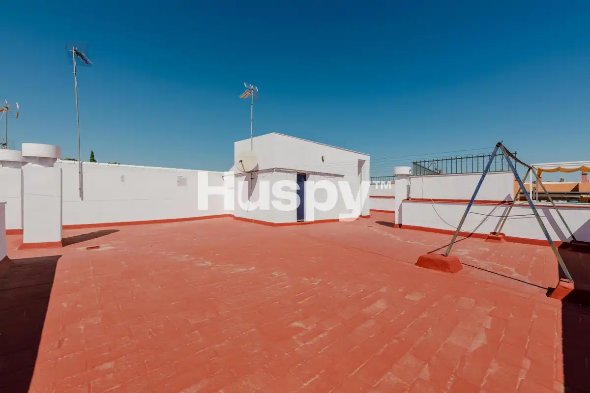 Flat for sale in Sevilla, Sevilla