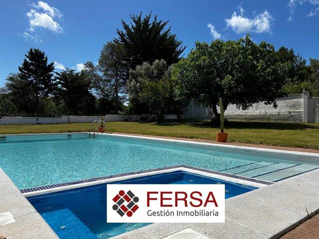Casa-chalet en Venta en Carretera de Sanlúcar - Sudamérica