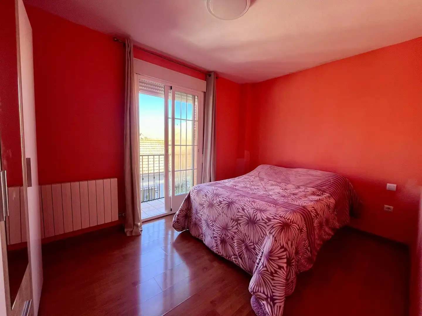 Piso en venta en Avda. De los Ogíjares