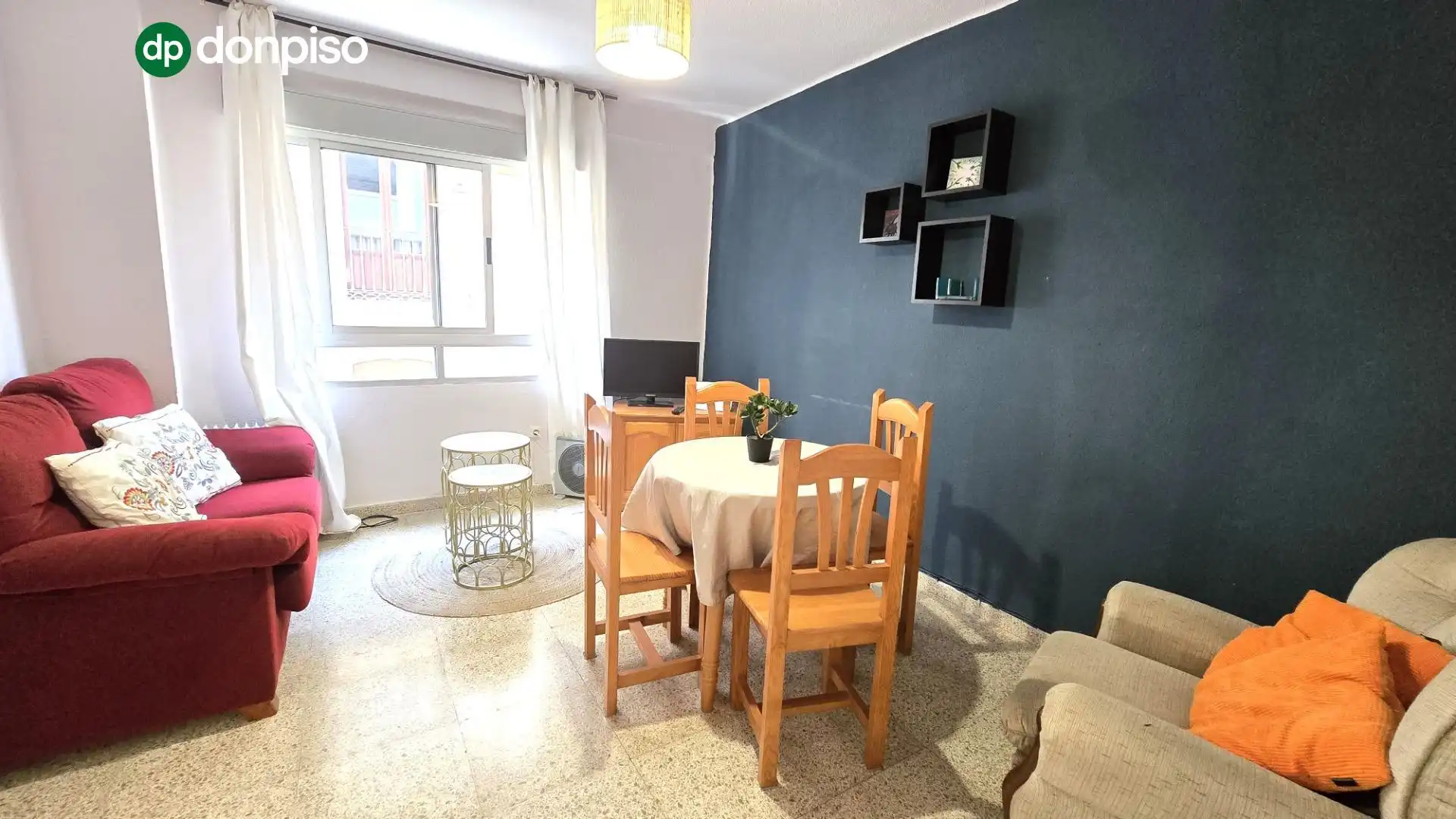 Exterior view of Flat for rent in Centro