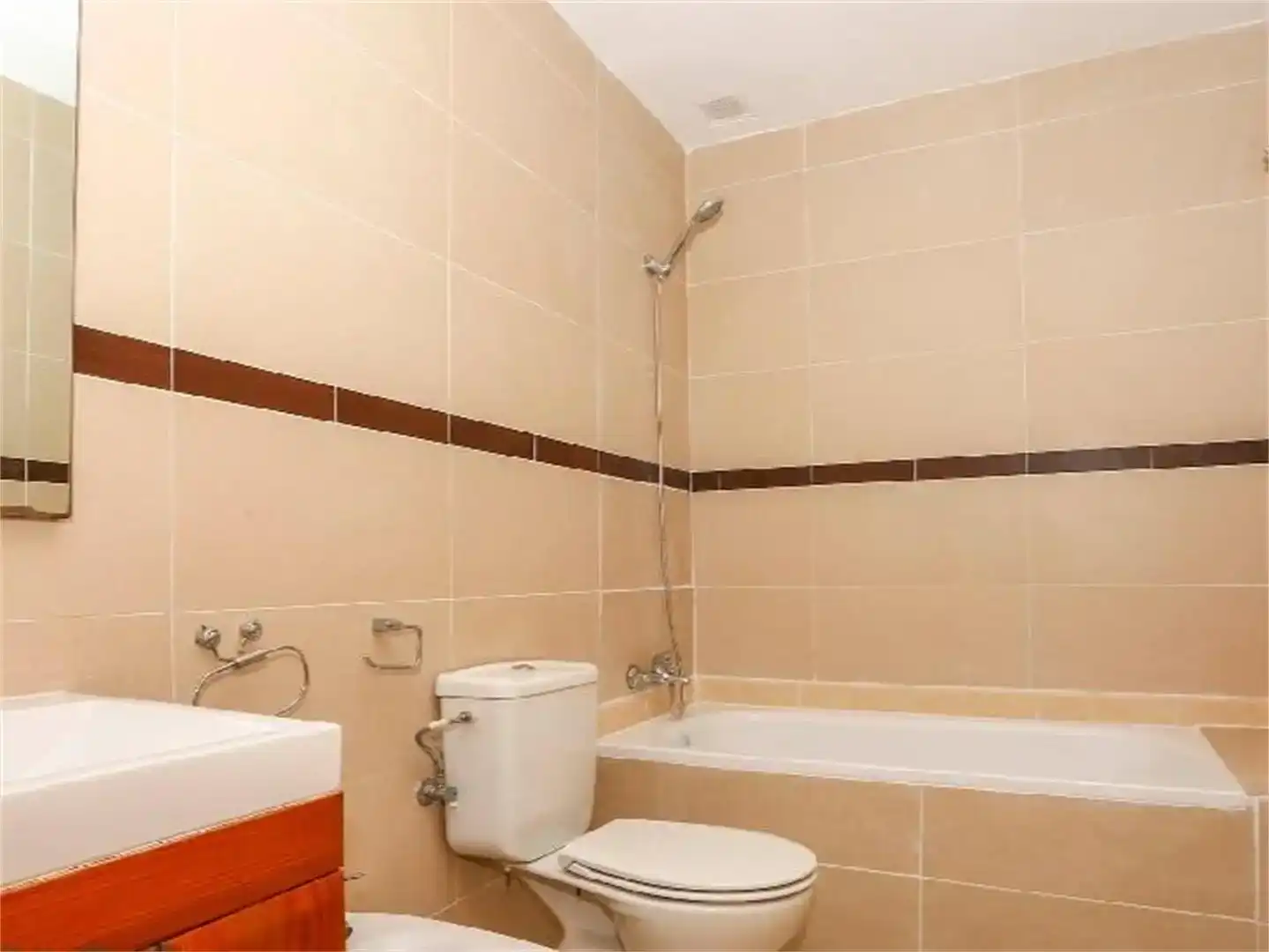 Badezimmer von Dachboden zur Miete in Oropesa del Mar / Orpesa mit Klimaanlage und Schwimmbad