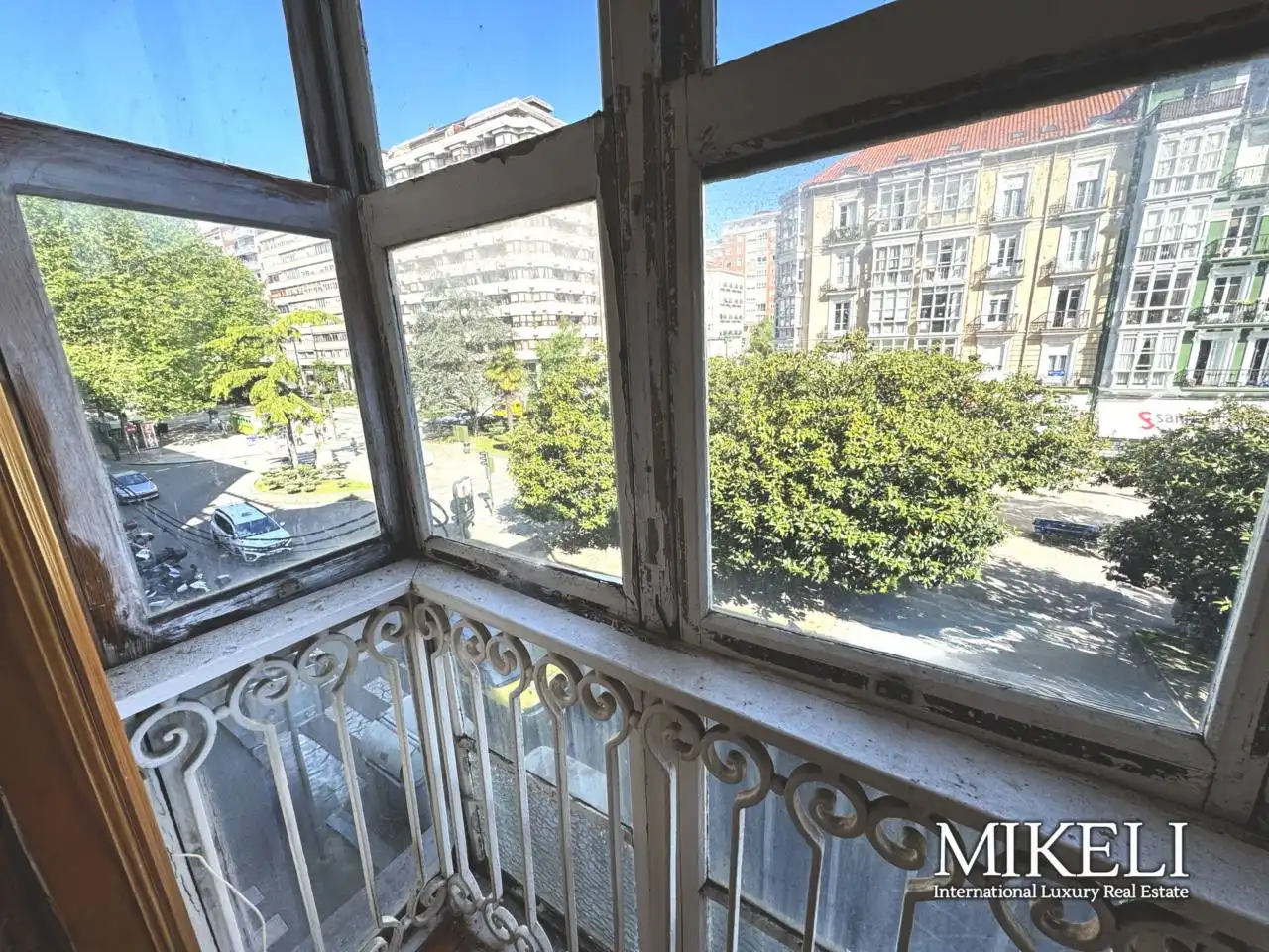 Habitación de Edificio en venta en Santander