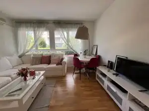 Flat for rent in Calle del Príncipe de Vergara, El Viso