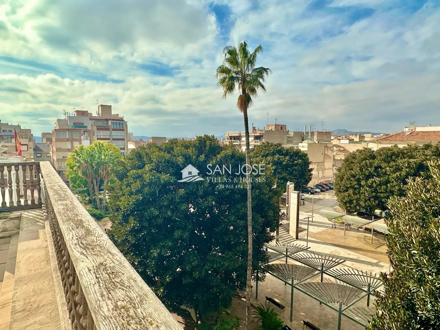 Vista exterior de Casa o xalet en venda en Novelda amb Aire condicionat, Calefacció i Piscina