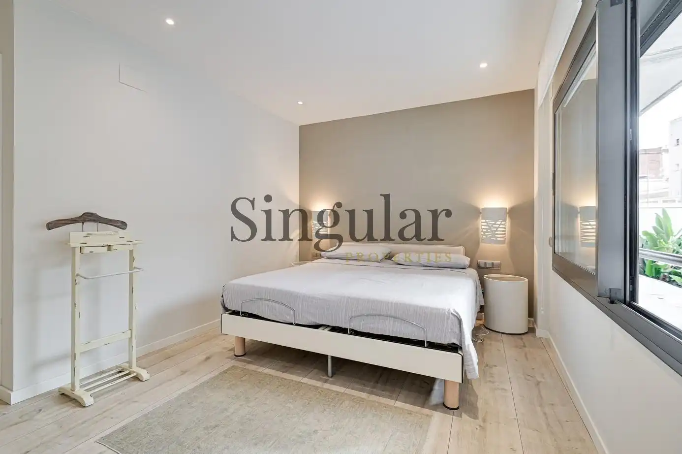 Habitación de Piso en venta en Barcelona con Aire acondicionado, Calefacción y Jardín privado