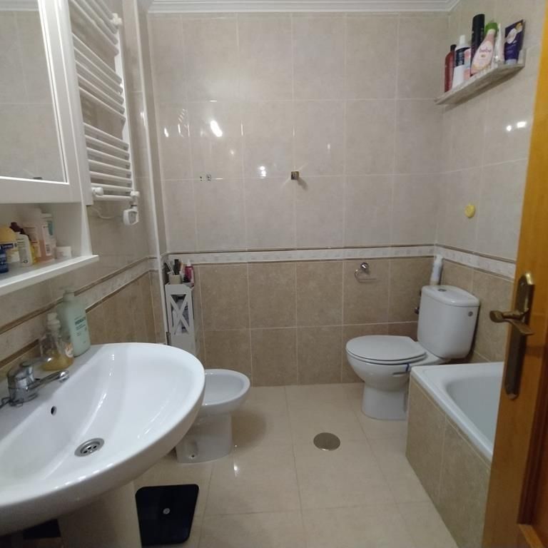 Bathroom of Apartment for sale in Orihuela  with Air Conditioner, Private garden and Community pool