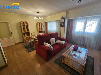 Living room of Flat for sale in Burgos Capital  with Heating and Terrace