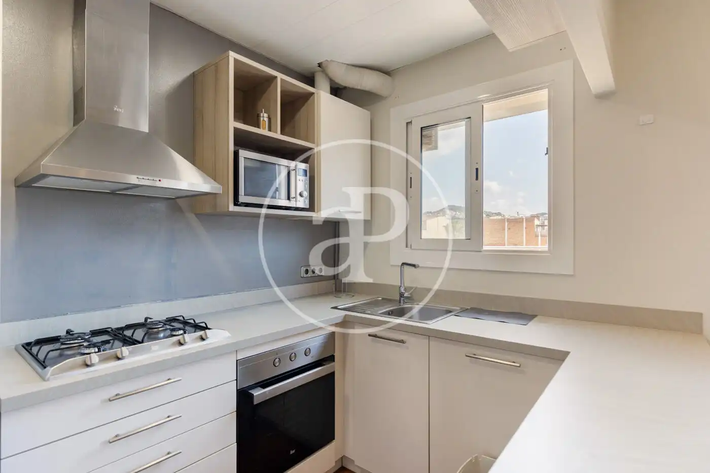 Cocina de Piso en venta en Barcelona con Aire acondicionado y Calefacción