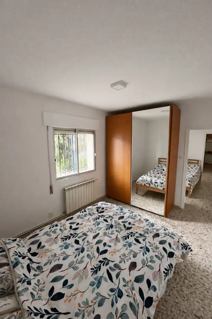 Habitación de Casa o chalet en venta en Zaragoza con Aire acondicionado, Calefacción y Jardín privado