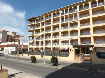 Appartement compact avec piscine à vendre à Avenida de la platja 74