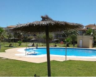 Piscina de Planta baixa en venda en Sanlúcar de Barrameda amb Terrassa i Moblat