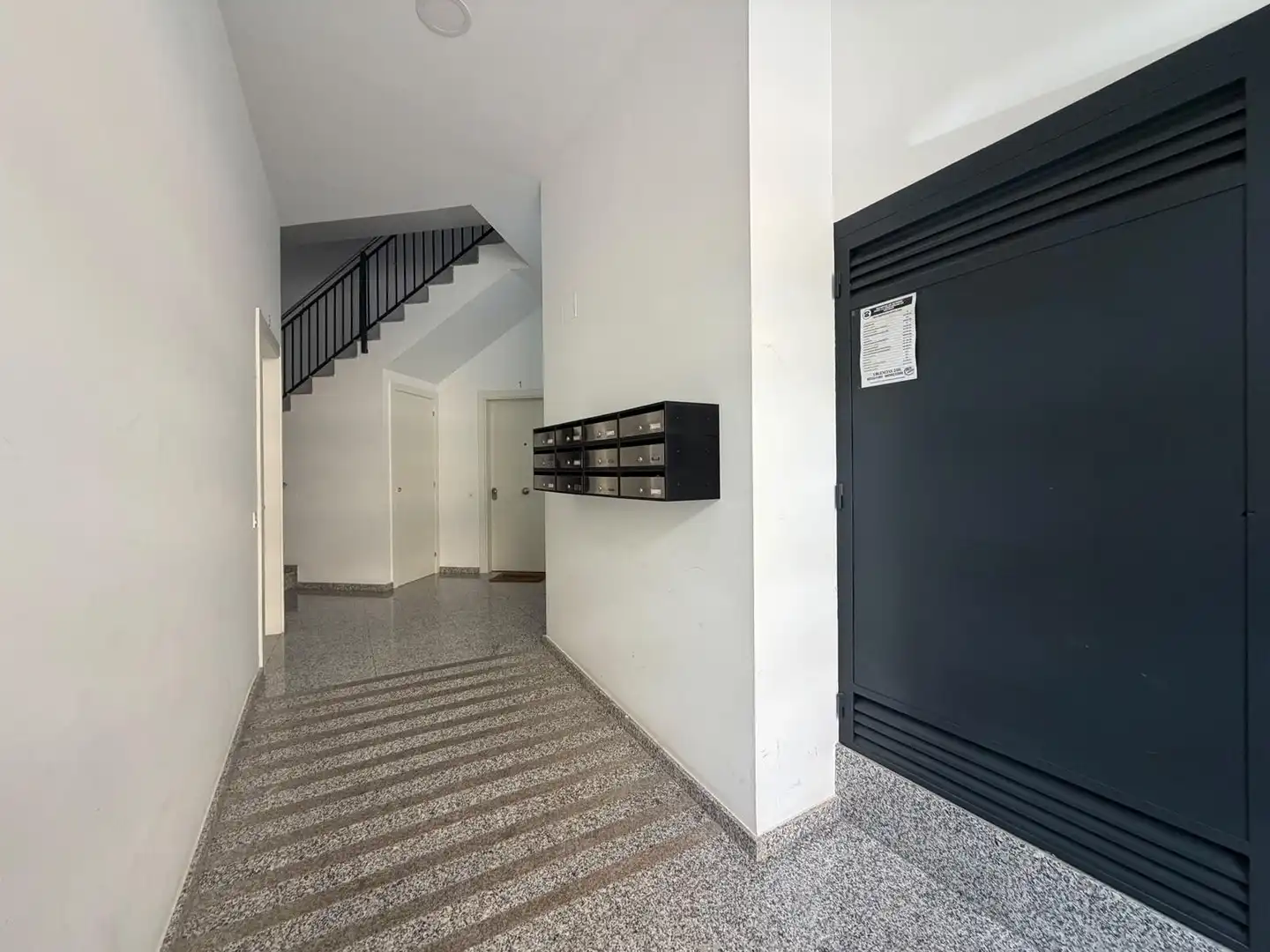 Piso en venta en Can Tintorer - Can Tries
