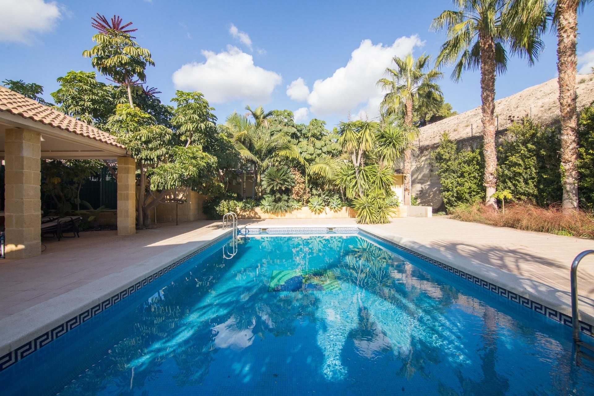 Casa o xalet en venda a Calle de la Encina, Jubalcoi
