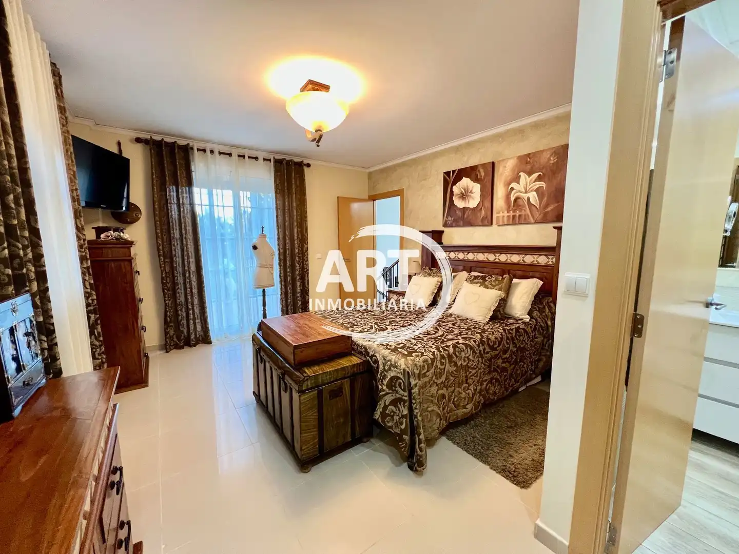 Dormitori de Casa o xalet en venda en Picassent amb Aire condicionat, Jardí privat i Terrassa