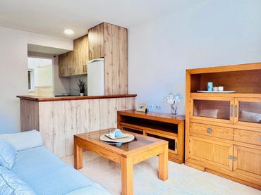 Appartamento con balcone in vendita a Totana