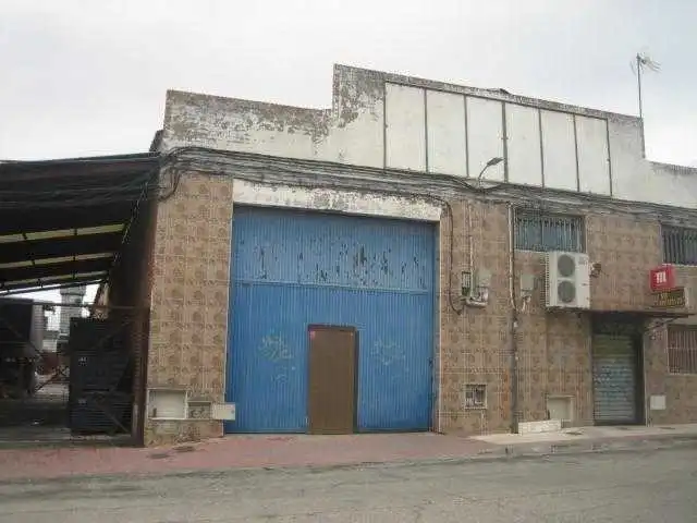 Nave industrial in affitto a C/ Gardenia