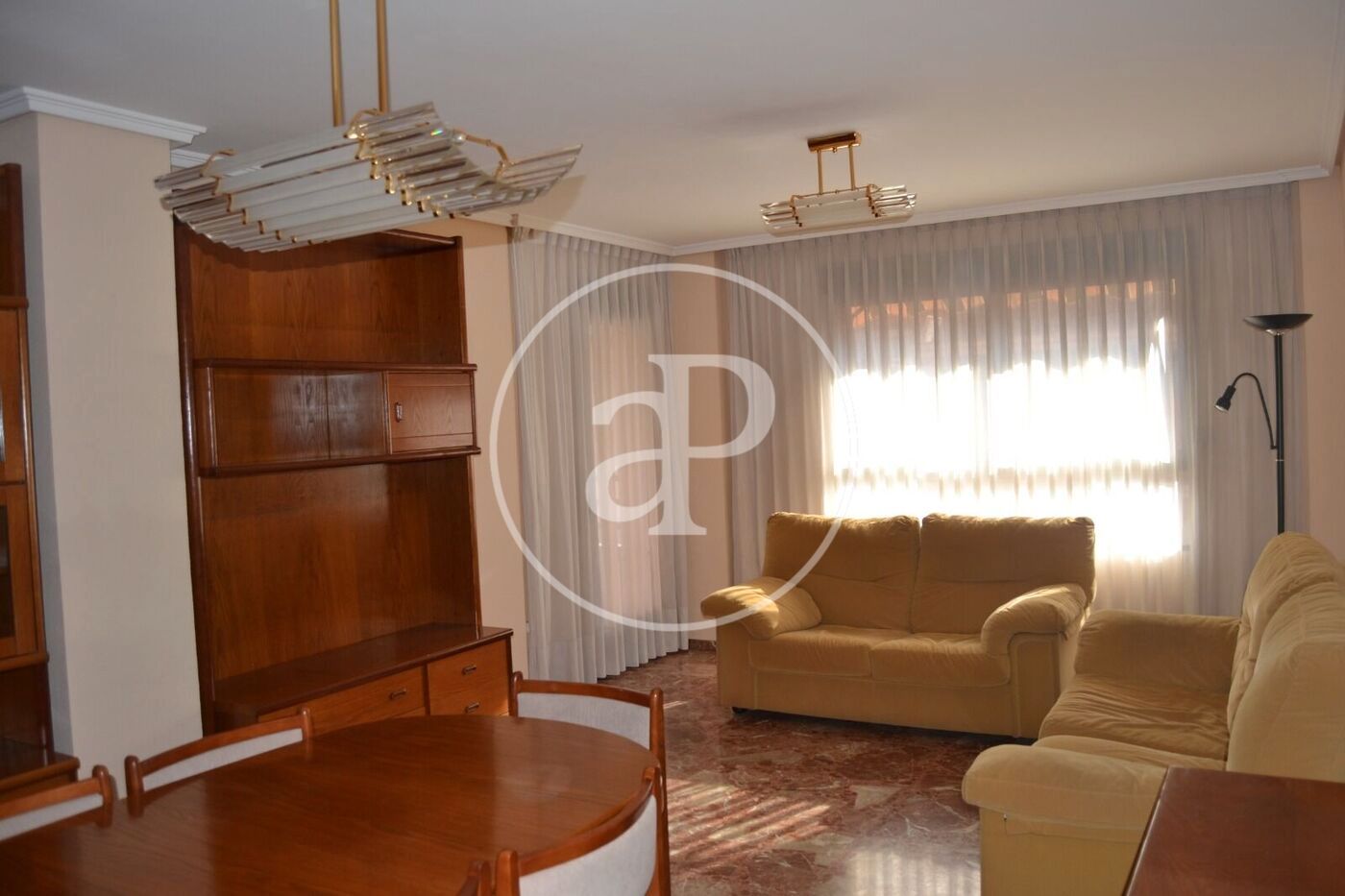 Sala d'estar de Pis de lloguer en  Valencia Capital amb Aire condicionat, Calefacció i Moblat