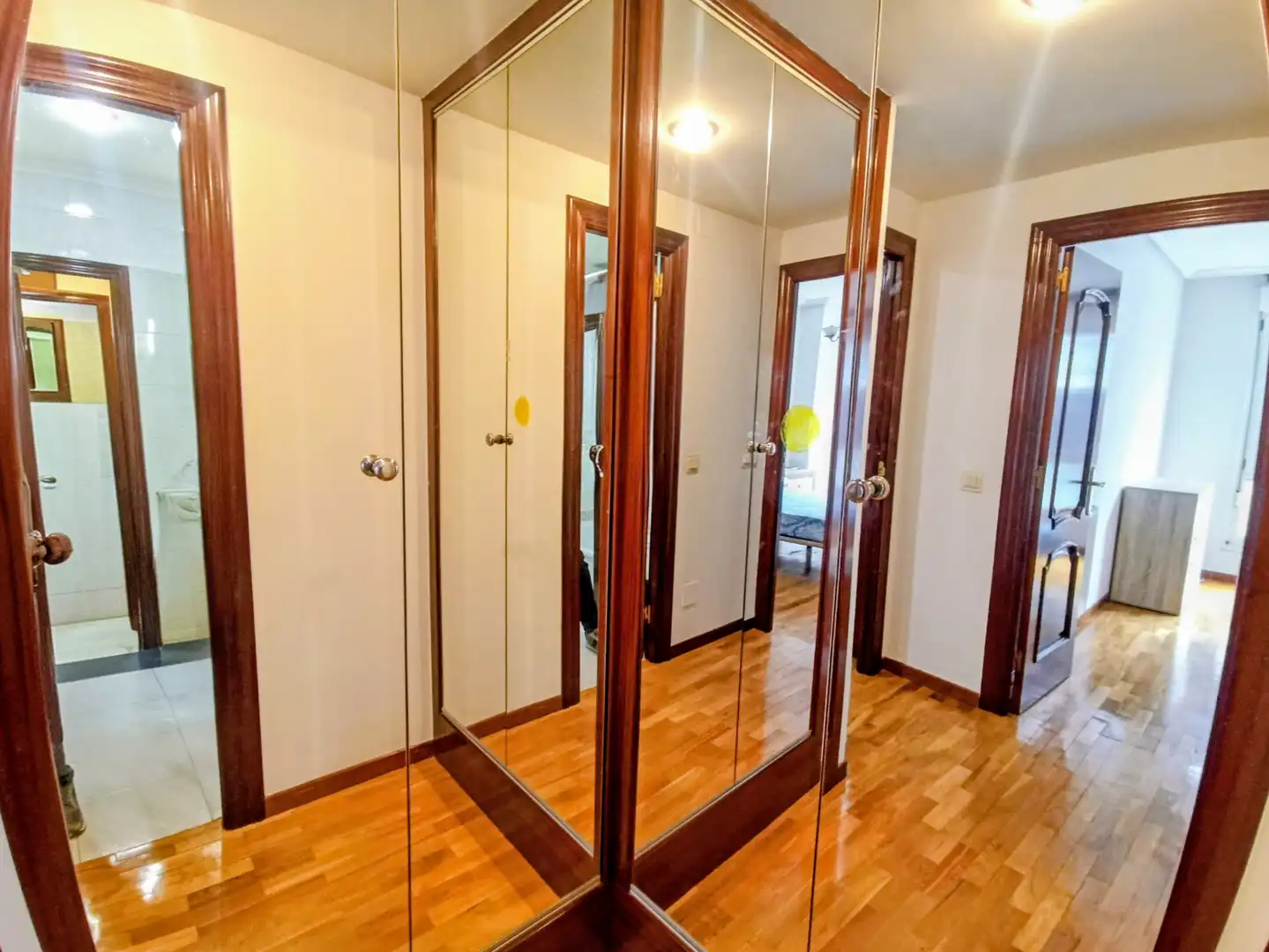 Habitación de Piso de alquiler en Gijón  con Calefacción, Amueblado y Horno
