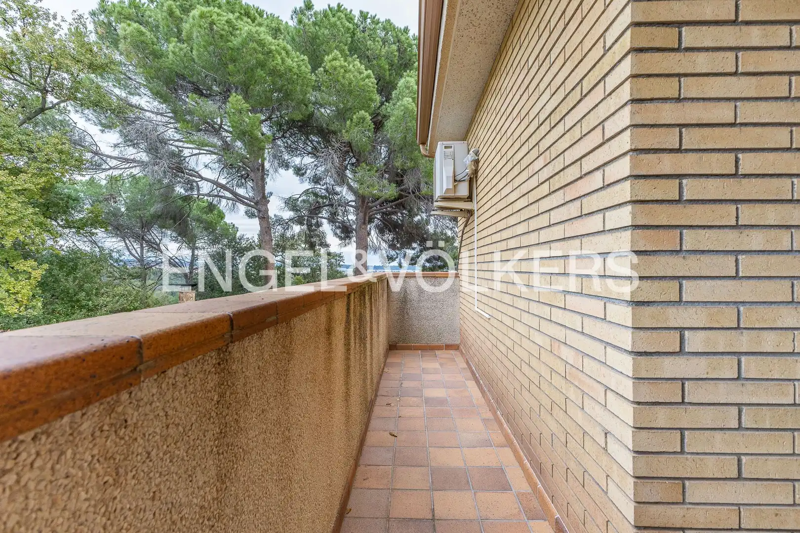 Terrassa de Casa o xalet en venda en Castellar del Vallès amb Aire condicionat, Calefacció i Jardí privat
