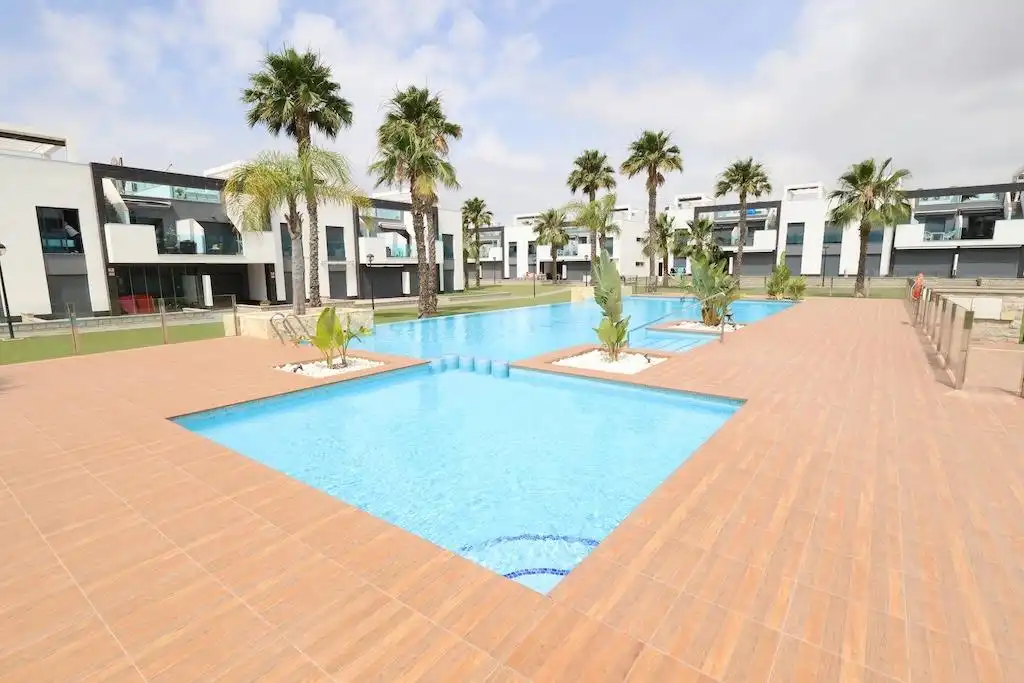 Houses for sale in Camino El Salat, El Raso