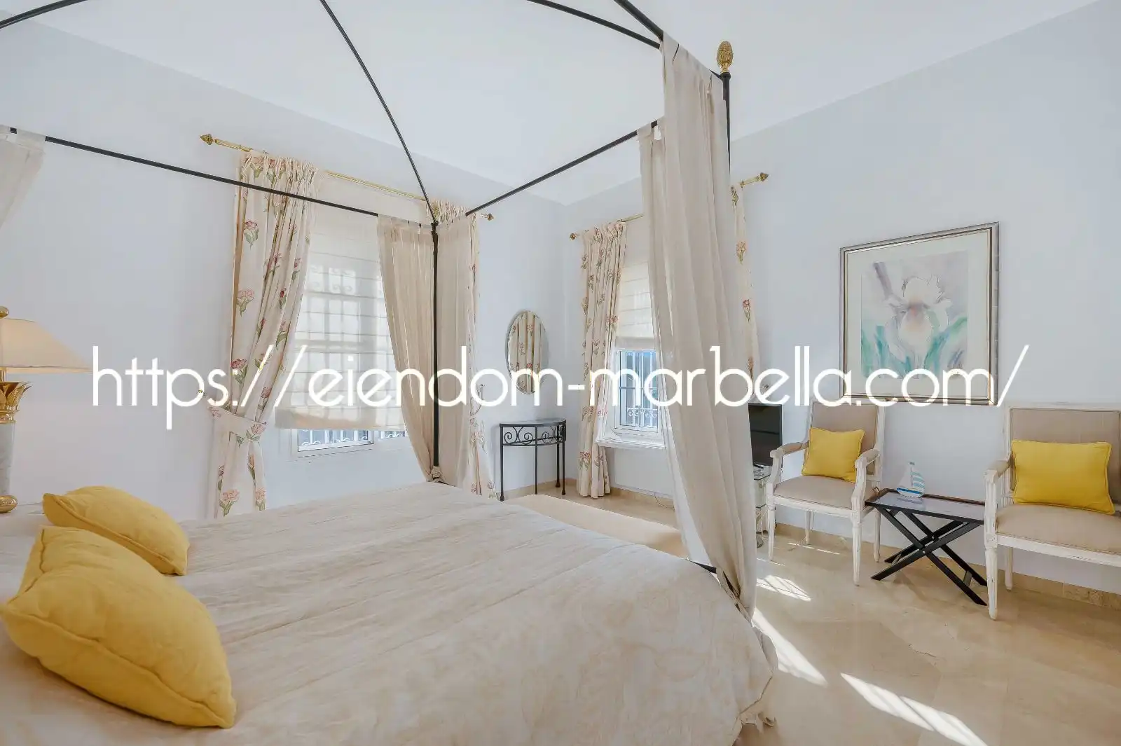 Chalet con piscina en venta en Elviria - Cabopino, imagen 9