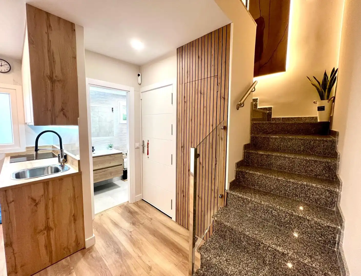 Houses for rent in Plasencia  with Air Conditioner, Furnished and Balcony