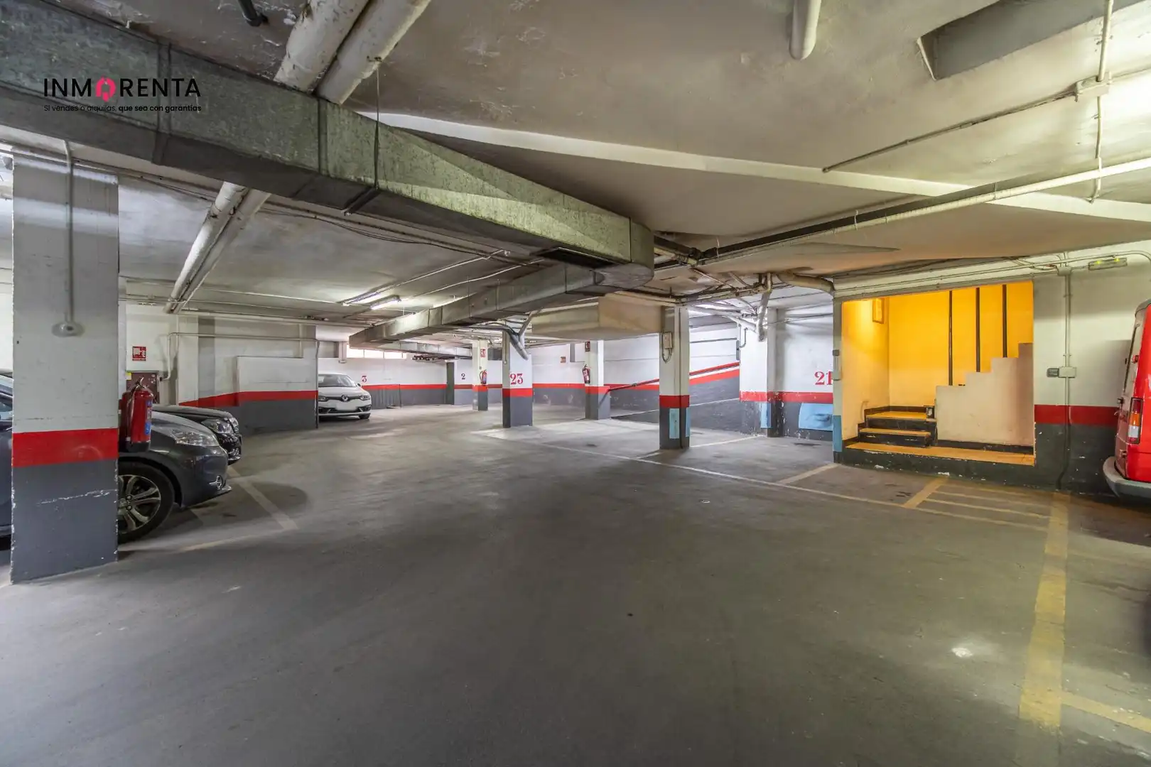 Parking of Flat for sale in Madrid  with Heating and Furnished