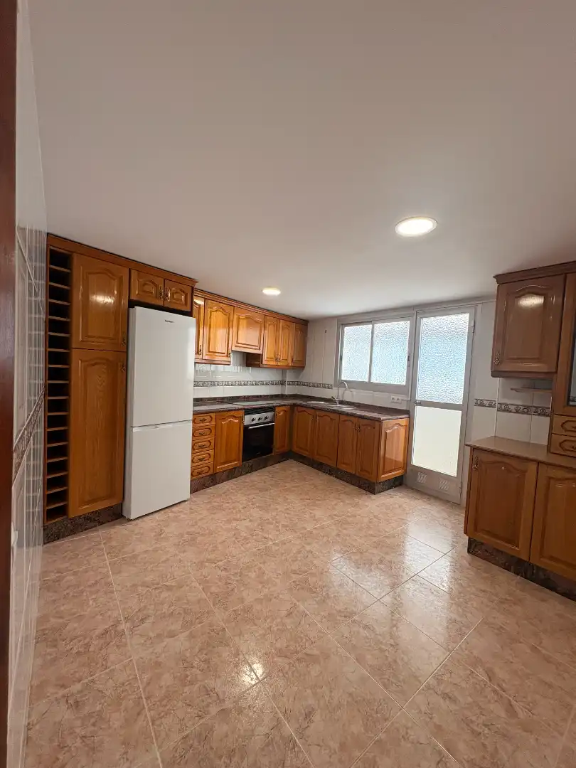 Kitchen of Flat for rent in Gandia  with Furnished, Oven and Washing machine