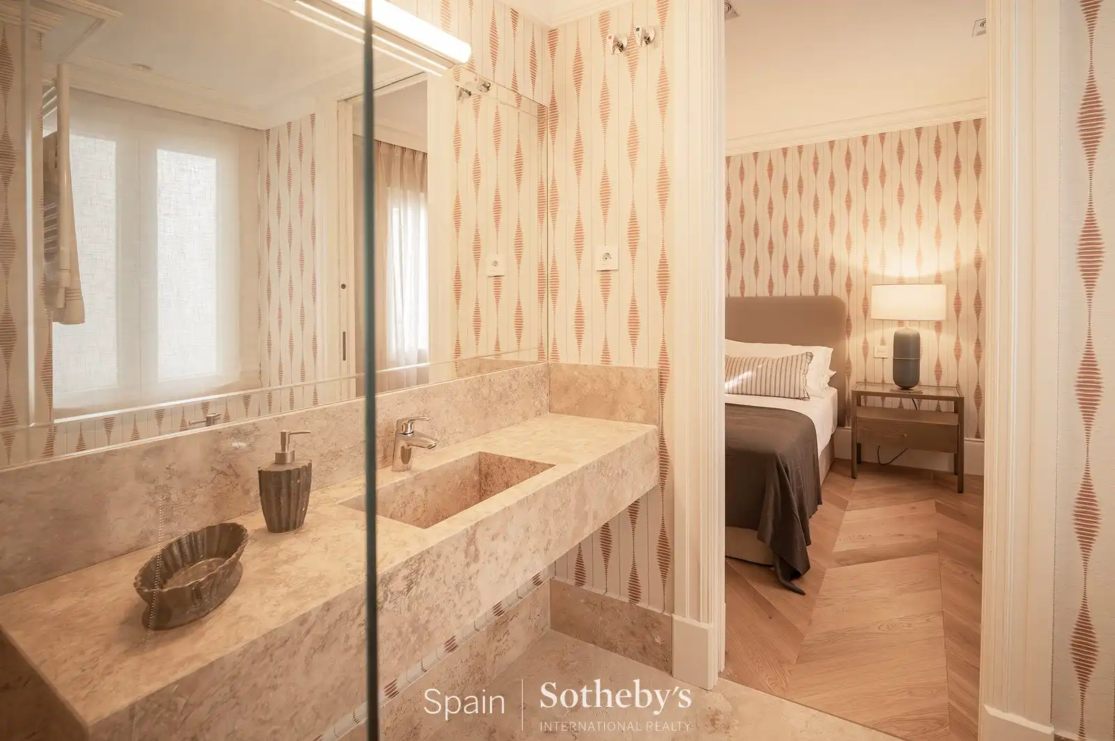 Bany de Apartament en venda en Madrid amb Aire condicionat, Calefacció i Terrassa