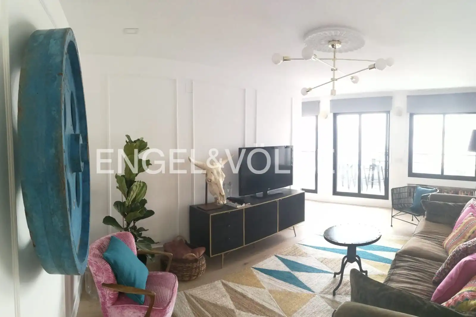 Sala d'estar de Pis de lloguer en Valencia amb Aire condicionat, Calefacció i Parquet