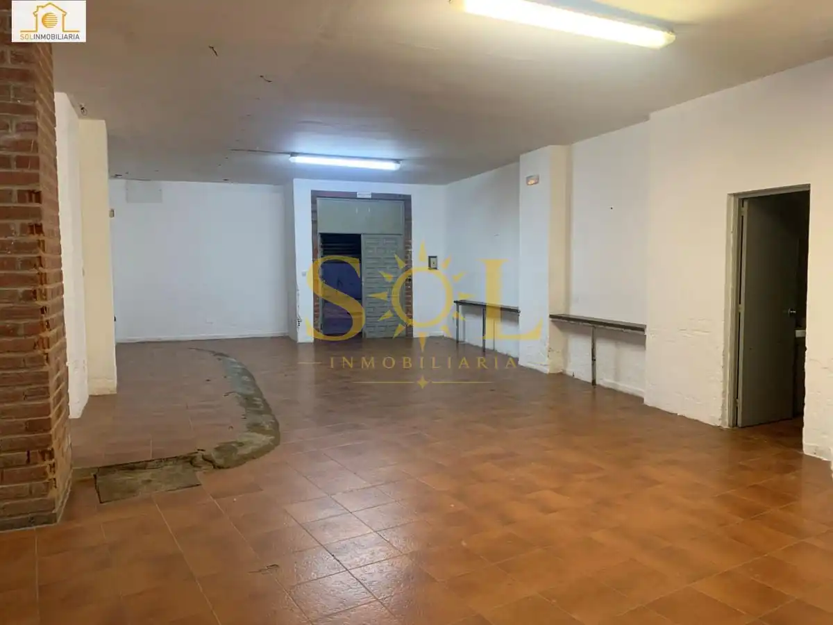 Local comercial en venda a Calle Serranos 1, imagen 5