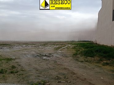 Terreny residencial en venda a Parque de la Constitución 5a