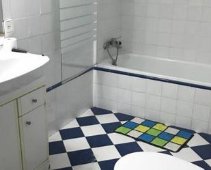 Bathroom of Apartment to share in  Córdoba Capital  with Air Conditioner and Balcony