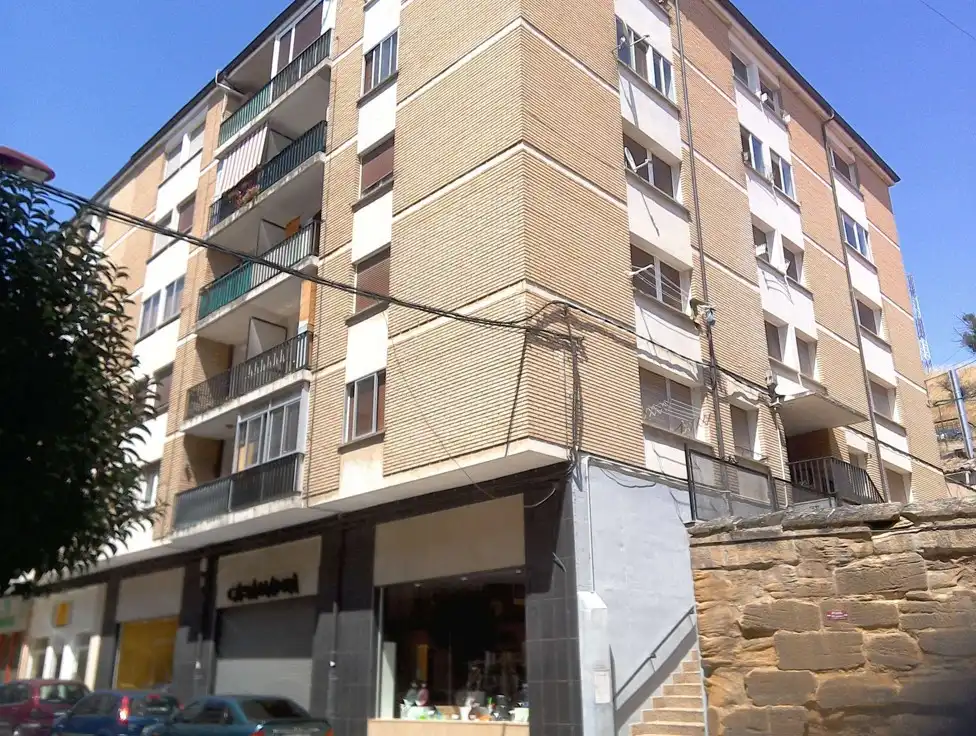 Locale commerciale in vendita a C/  Santa Lucía
