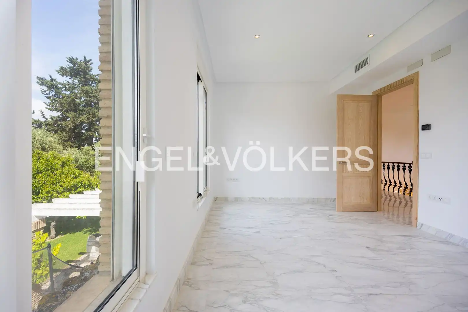 Finca rústica en venta en Jerez de la Frontera con Aire acondicionado, Calefacción y Jardín privado