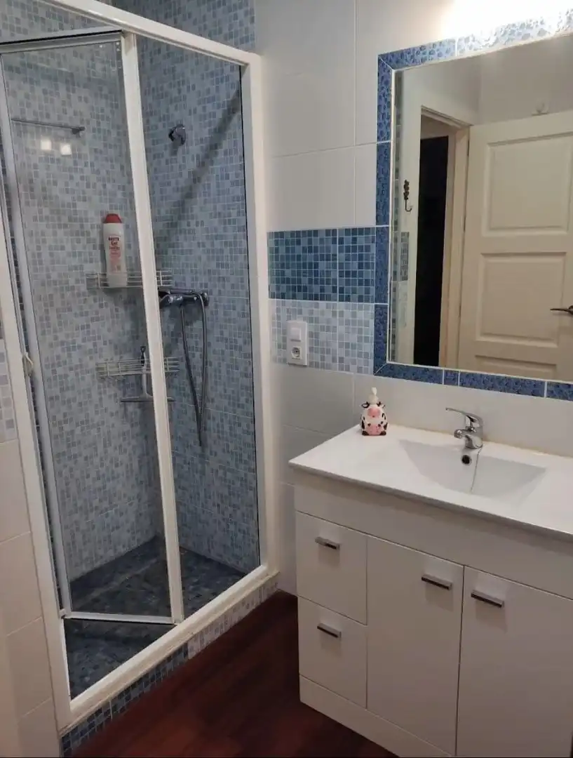 Bathroom of Houses for sale in Sevilla