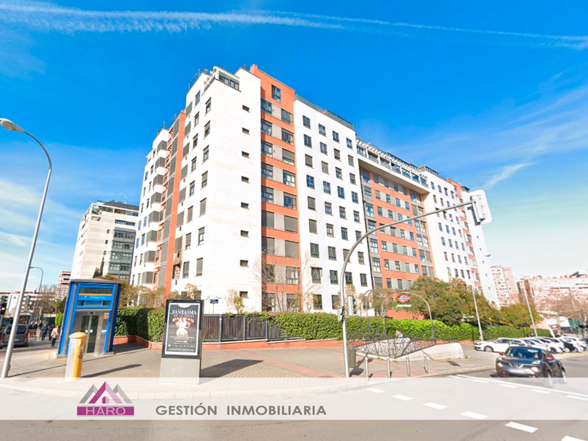 Vista exterior de Ático en venta en  Madrid Capital con Aire acondicionado, Calefacción y Terraza