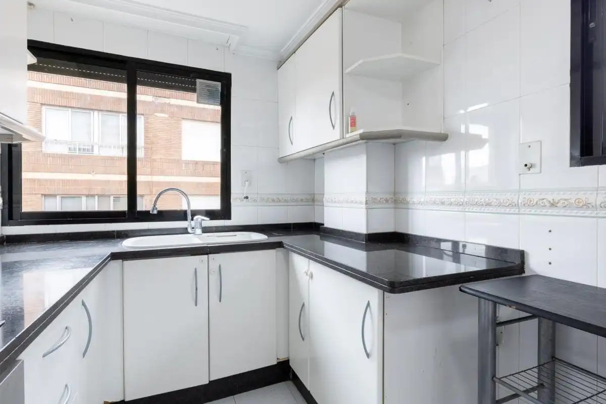 Kitchen of Attic for sale in Picassent  with Air Conditioner, Heating and Terrace